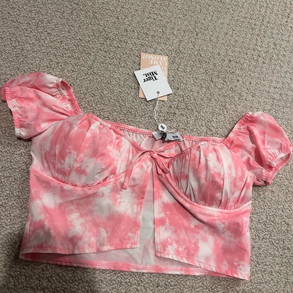 Top - Picture 3 of 3